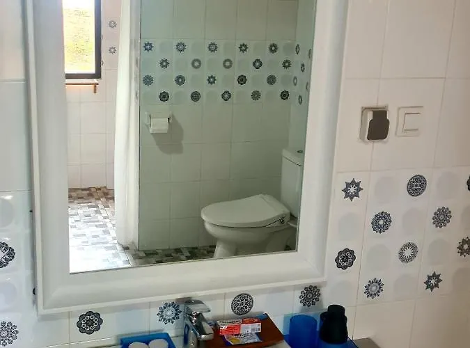 Hotel House Penida 3*