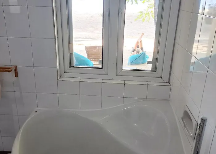 House Penida 3* Ped